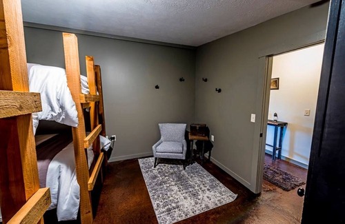 Ludington Cabin | P. M Lake Lodge is a unique lodging experience for groups visiting Ludington, Mi