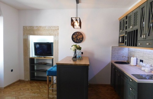 Kotor Old Town Apartment | P.S Cattaro Studio Apartment