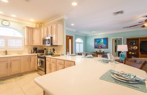 Coury House | P13 - 3 Bedroom Home with Private Pool