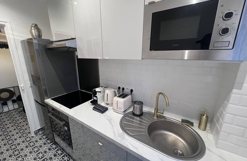 Les Pavillons-sous-Bois Apartment | P24 Luxueux Paris, Disney, CDG Airport