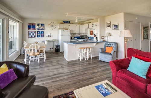 Gearhart Condo | P451 2 Bedroom 1st Floor, stairs, No cleaning fees