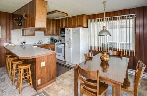Gearhart Condo | P453 2 Bedroom 1st floor, Stairs down to the unit, No cleaning fees