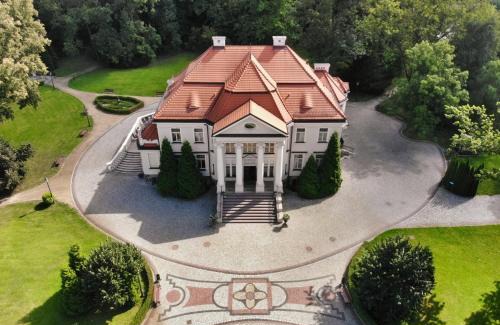 Tlokinia Koscielna Resort | Pałac Tłokinia