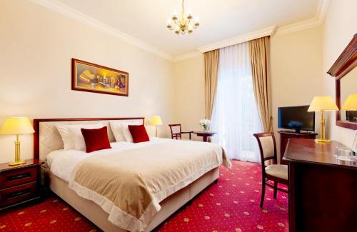 Otrebusy Resort | Pałacyk Otrębusy Business & Spa