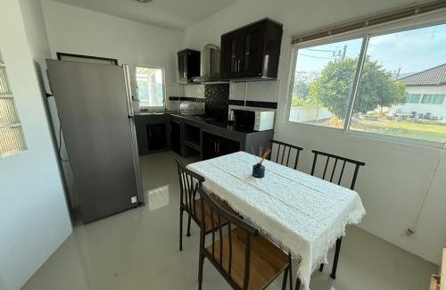 Koh Kaew House | Pa Klok Thalang Home, 3-bed 2-bath for 5