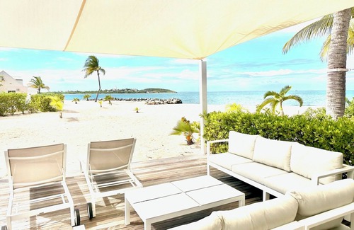 Nettle Bay Apartment | Paradise on the beach beautiful one bedroom