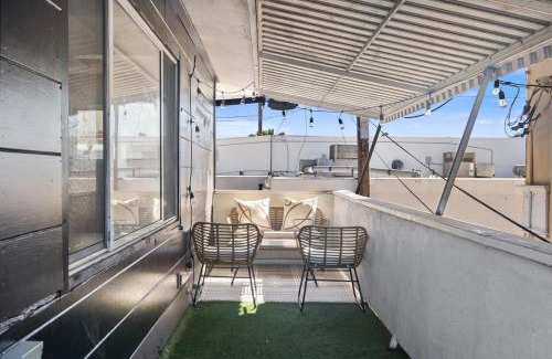 Pacific Beach House | Pacific Beach Boho Retreat 3 blocks to Ocean