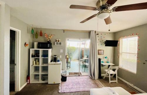 Pacific Beach Apartment | Pacific Beach Butterfly Suite