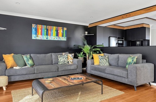 Gerringong House | Pacific Blue, Gerringong