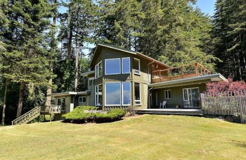 East Sooke House | Pacific Coast Beach House