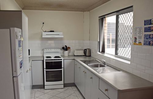 South West Rocks Apartment | Pacific Court 1 - walk to the beach