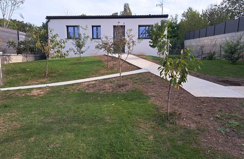 Chalifert House | Pacific Green