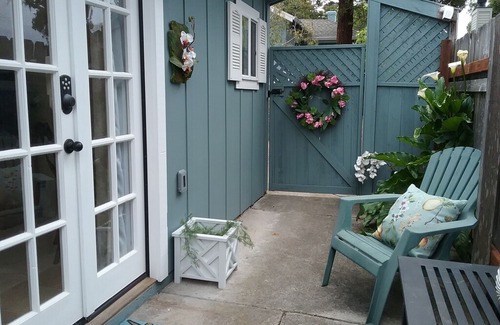 Pacific Grove House | Pacific Grove Studio/Cottage.