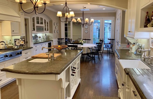 Pacific Palisades House | PACIFIC PALISADES LUXURY HOME with Pool&Spa! Walk to park, village & beach!