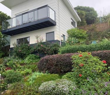 Tutukaka House | PACIFIC PARADISE COTTAGE