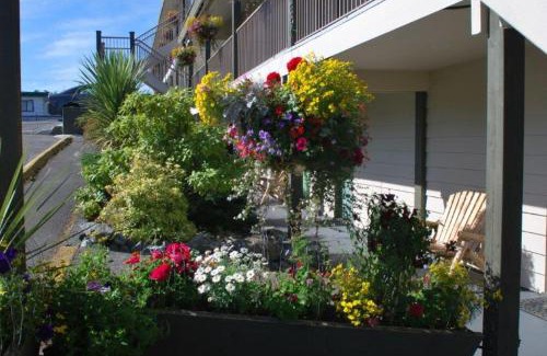 Ucluelet Hotel | Pacific Rim Motel