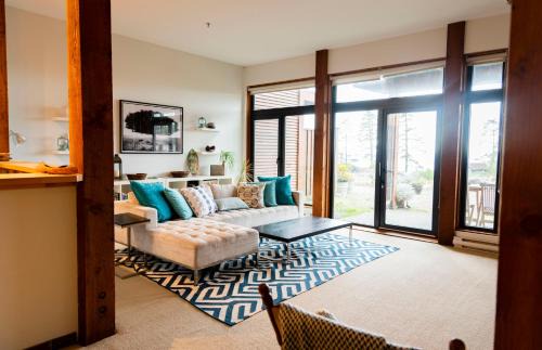 Ucluelet Apartment | Pacific Soul Eco-Luxe Vacation Home