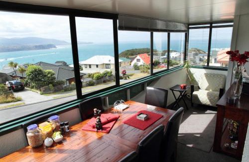 Wellington Bed & Breakfast | Pacific View Bed and Breakfast