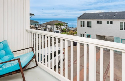 Oceanside Condo | Pacific Villas - Unit 6