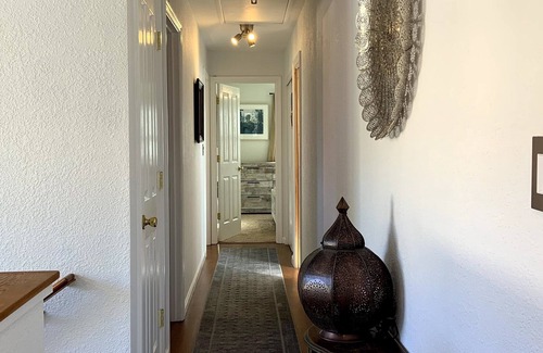 Sharp Park House | Pacifica getaway, 2 blocks from beach