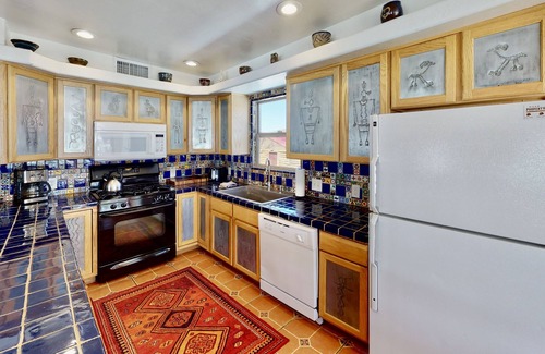 Spanish Valley Cabin | Pack Creek ~ Farm House | 3 Bed, 1.5 Bath