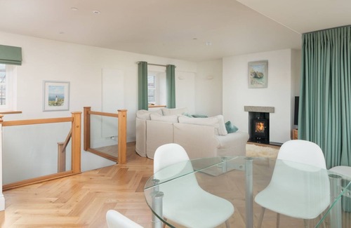 Castletown Cottage | Packet House - a holiday cottage that sleeps 4 guests in 2 bedrooms