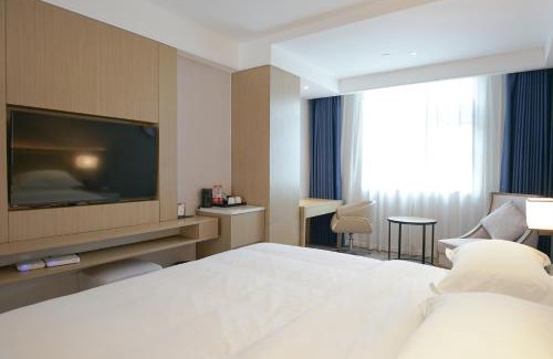 Huadu Hotel | Paco Hotel Guangzhou North Railway Station