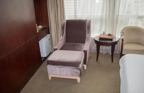 Yuexiu Hotel | Paco Hotel Yan Jiang Road Tuan Yi Da Metro Guangzhou-Free shuttle bus to Canton Fair