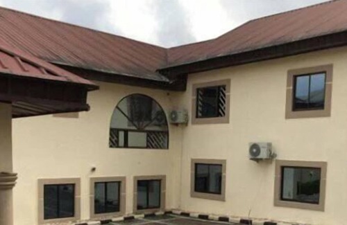 Calabar Hotel | Paconsu Suites