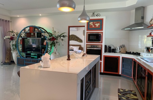 Rawai Villa | PACOTTE, nice living villa with private