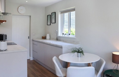 Bont Newydd Cottage | Padarn Lodge - UK47605