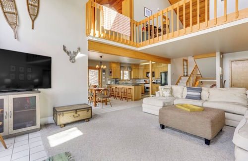 Lakeville House | Paddle, Swim, Bike & More: Lake Wallenpaupack Home