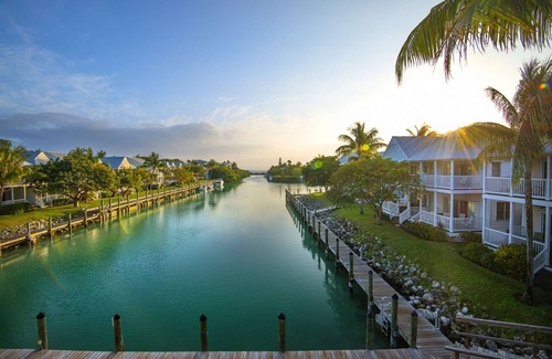 Marathon Apartment | Paddleboarding Paradise | Nature Center. Pool. Four Bedroom Townhome