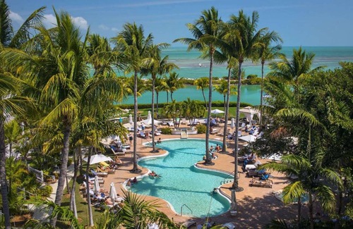 Marathon Apartment | Paddleboarding Paradise | Nature Center. Pool. Four Bedroom Townhome