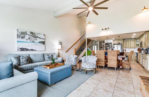 April Sound Apartment | Paddleboards, Life Vests Lake Conroe Getaway!