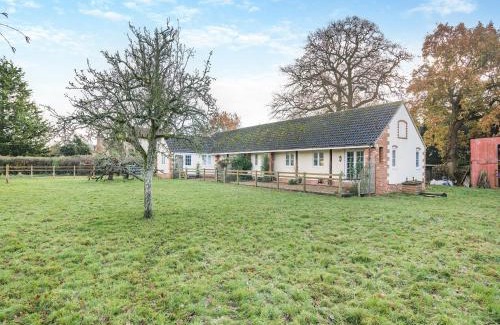 Lower Wick House | Paddock Barn
