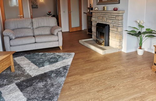 Middleham House | PADDOCK HOUSE, large family friendly, with fantastic views. Yorkshire Dales.