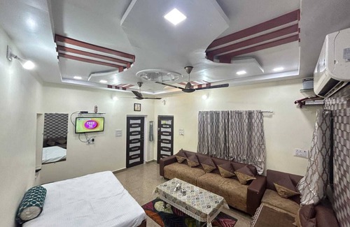 Abu Road Villa | Paddy's Luxurious Home Stay