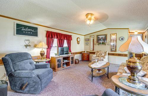 Paden City House | Paden City Home Near Ohio River!