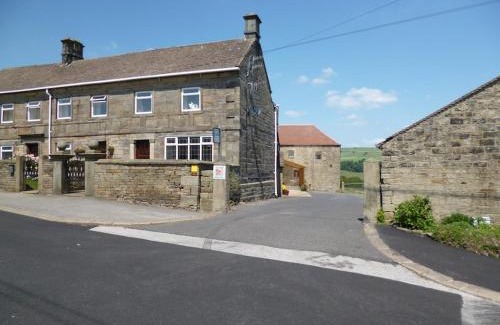 Hollow Meadows Apartment | Padley Farm