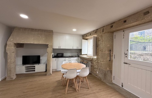 Padron Apartment | Padrón Plaza Loft L1 by URent
