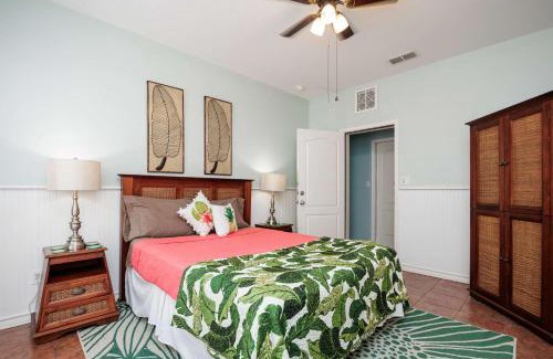 Corpus Christi House | Padre Island Retreat with Optional Golf Cart