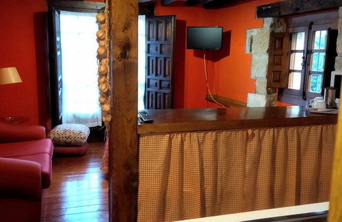 Alfoz de Lloredo Cottage | Padruno apartments for 2 people