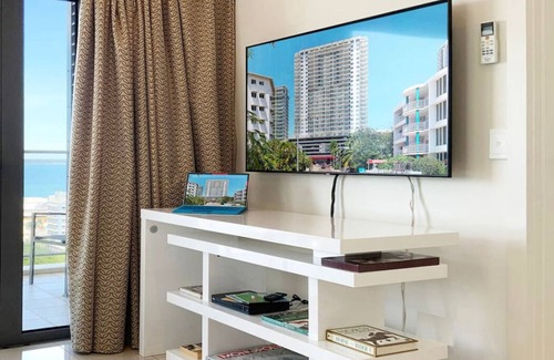Darwin City Centre Apartment | "Padstow" Darwin City Penthouse