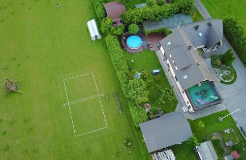 Kullamaa House | Paepealse Guesthouse
