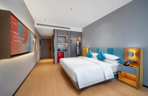 Yuzhong Hotel | Pagoda Hotel Chongqing Jiefangbei