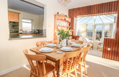 Aberdaron Cottage | PAHAM, pet friendly, country holiday cottage in Aberdaron