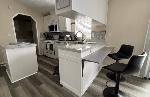 Pahrump House | PahrumpVacation House #1 Families/Groups/Off-Road/Workforce DeathValley&LasVegas