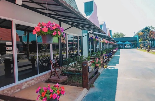 Khon Kaen Villa | Pai Tawan Resort Hotel - Pet friendly