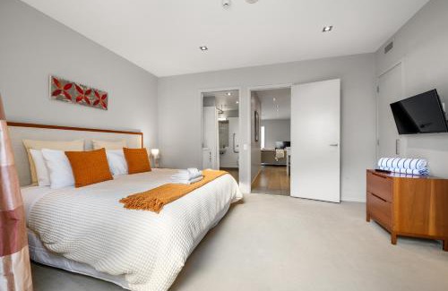 Paihia Apartment | Paihia Waterfront 1 Bedroom Apartment